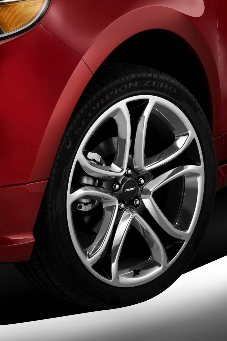  Ford Edge Sport 2011 года  (фото 57 из 65)